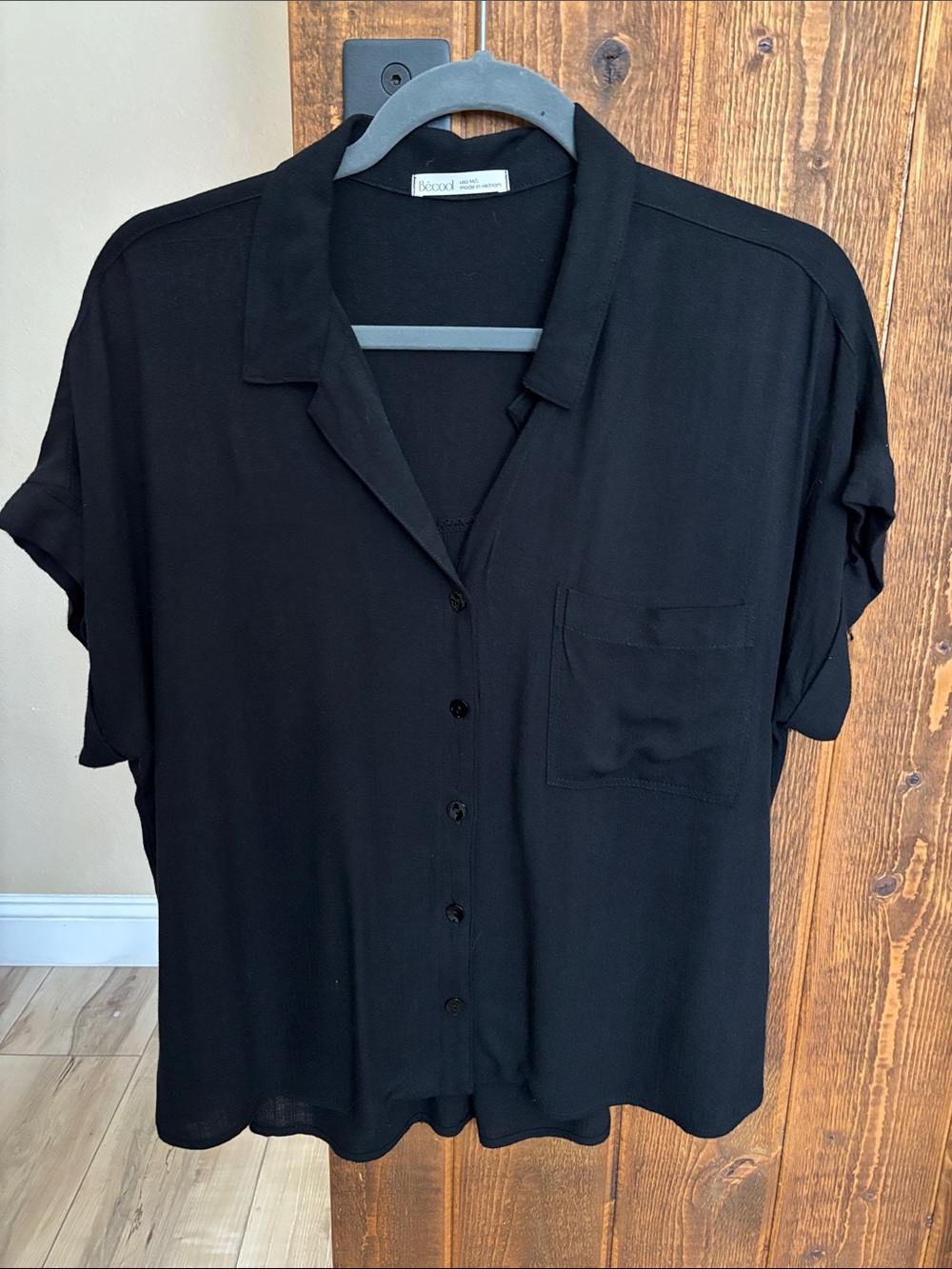 Biscotti Black Short Sleeve Button-Front Camp Collar Top